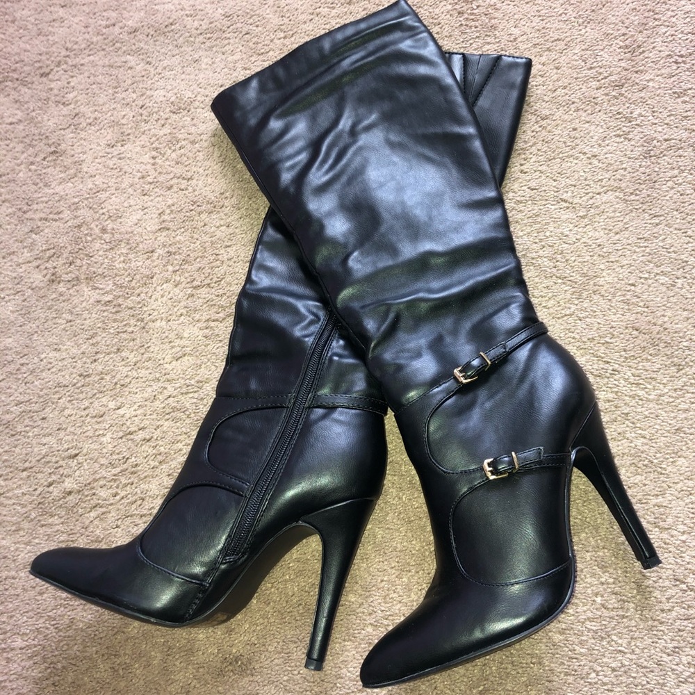 Black Heeled Knee Boots